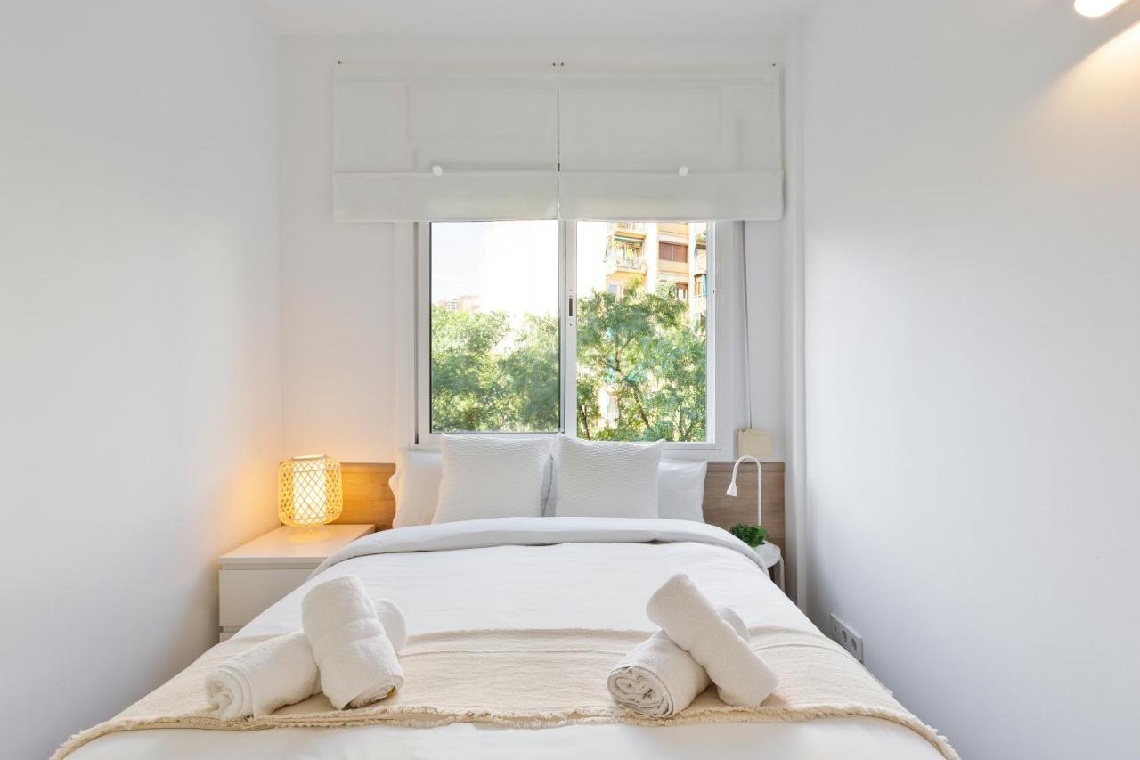 Suites Barcelona Park Gueell Екстер'єр фото