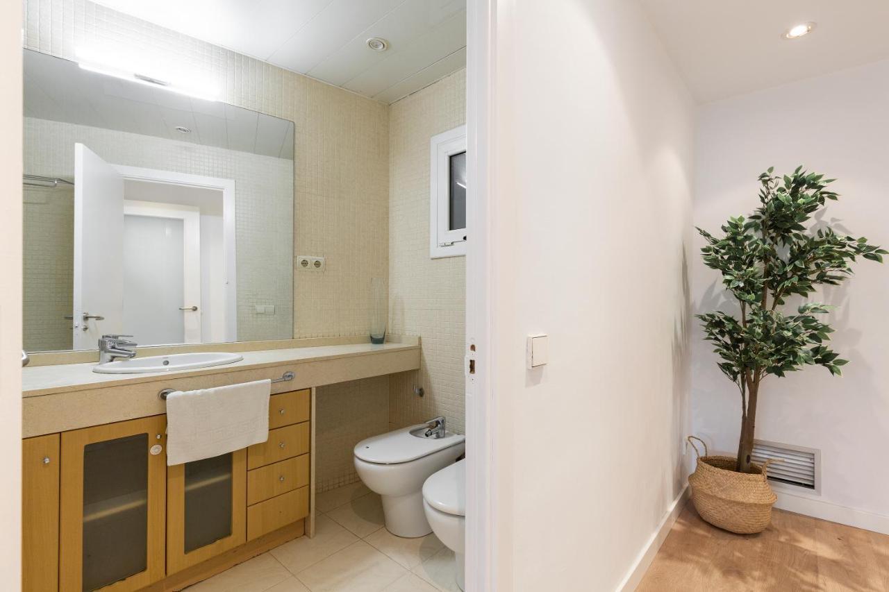 Suites Barcelona Park Gueell Екстер'єр фото