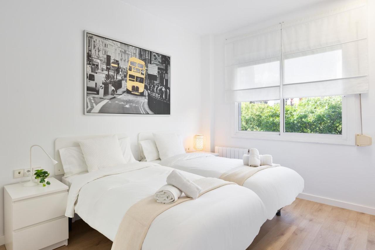 Suites Barcelona Park Gueell Екстер'єр фото